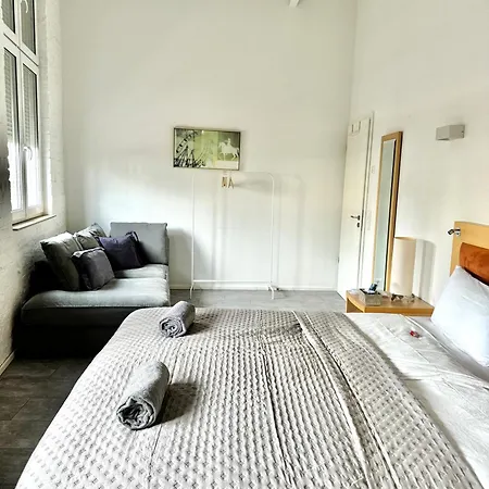 Heaven Homes - Im Herzen Der Hafenstadt Homestay Dusseldorf