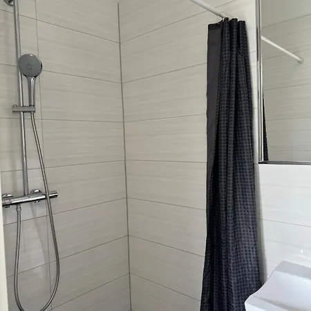 Homestay Heaven Homes - Im Herzen Der Hafenstadt *